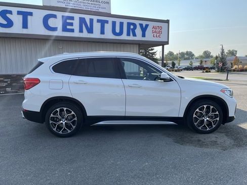 Used 2021 BMW X1 xDrive28i w/ Convenience Package image 15