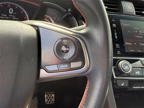 Used 2018 Honda Civic Si image 18