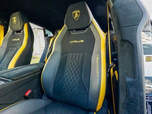 Used 2023 Lamborghini Urus Performante image 63