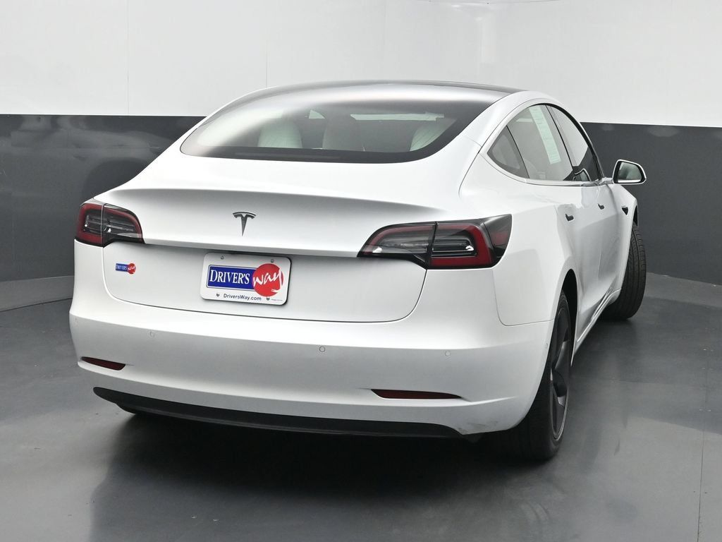 Used 2020 Tesla Model 3 Standard Range Plus RWD image 39
