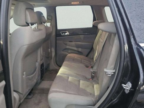 Used 2011 Jeep Grand Cherokee Laredo w/ Security & Convenience Group image 7