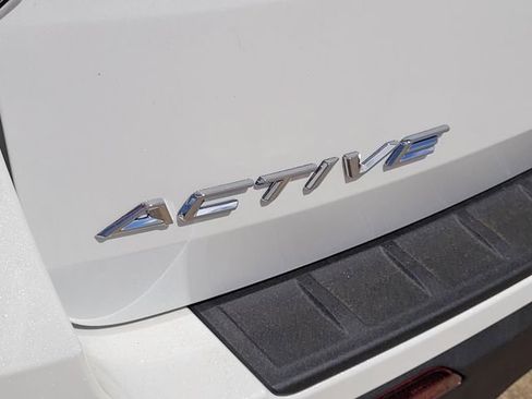 New 2026 Ford Explorer Active w/ Active Comfort Package RWD image 6