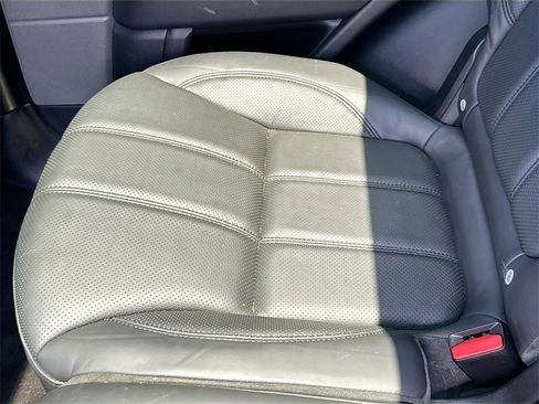 Used 2017 Land Rover Range Rover Sport HSE image 29