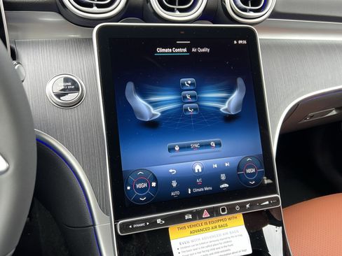 New 2026 Mercedes-Benz C 300 4MATIC Sedan image 19