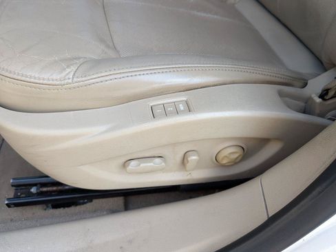 Used 2012 Buick LaCrosse Premium w/ Driver Confidence Package FWD image 13