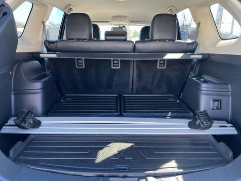 Used 2018 Mitsubishi Outlander SEL image 10