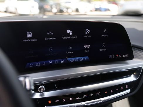 Used 2025 Cadillac Lyriq Luxury w/ LPO, Floor Liner Package image 16