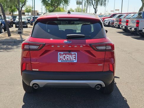 New 2025 Ford Escape SE w/ PHEV Premium Package image 3
