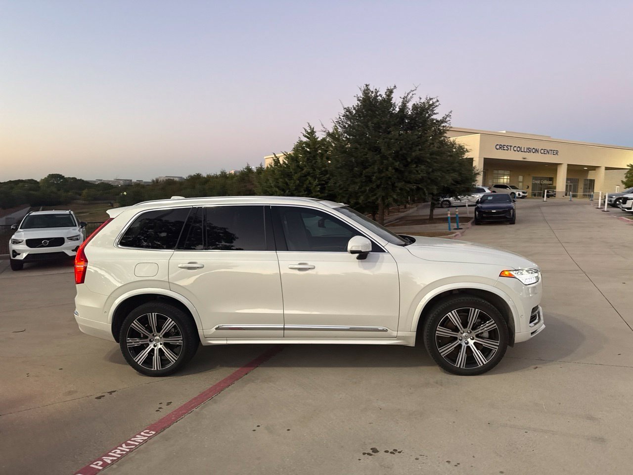 Used 2024 Volvo XC90 T8 Ultimate w/ Protection Package Premier AWD/4WD image 8