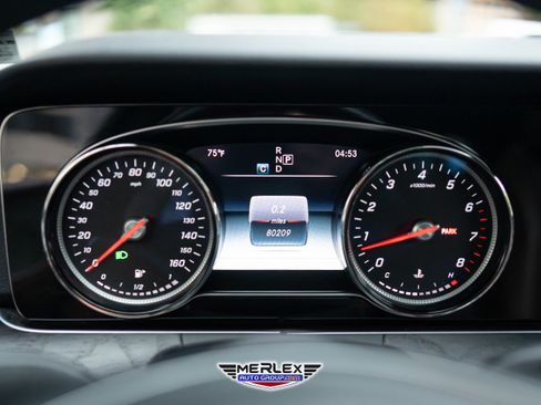 Used 2017 Mercedes-Benz E 300 image 29
