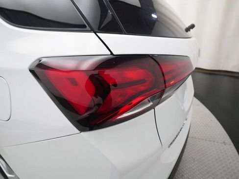 Certified 2024 Chevrolet Equinox LT image 32