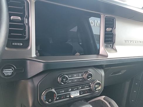 Used 2023 Ford Bronco Outer Banks AWD/4WD image 28