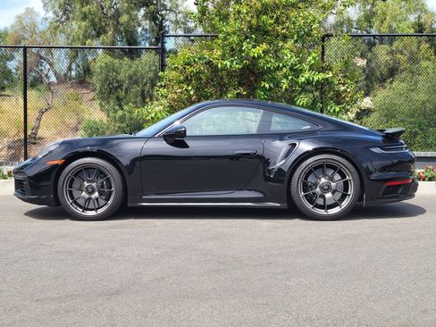 Used 2025 Porsche 911 Turbo S image 2
