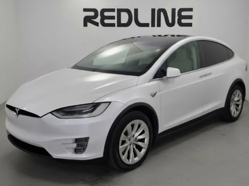 Used 2018 Tesla Model X 100D AWD/4WD image 2
