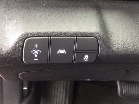 Certified 2023 Hyundai Elantra SEL w/ Preferred Accessory Package FWD image 22