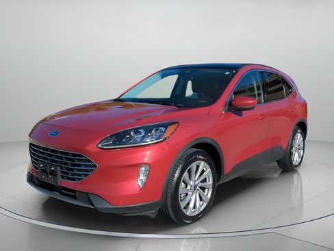 Certified 2022 Ford Escape Titanium w/ Titanium Elite Package AWD/4WD image 12