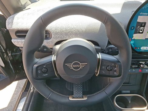 Used 2025 MINI Cooper S image 19