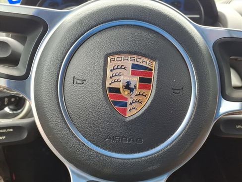 Used 2018 Porsche 718 Cayman RWD image 25