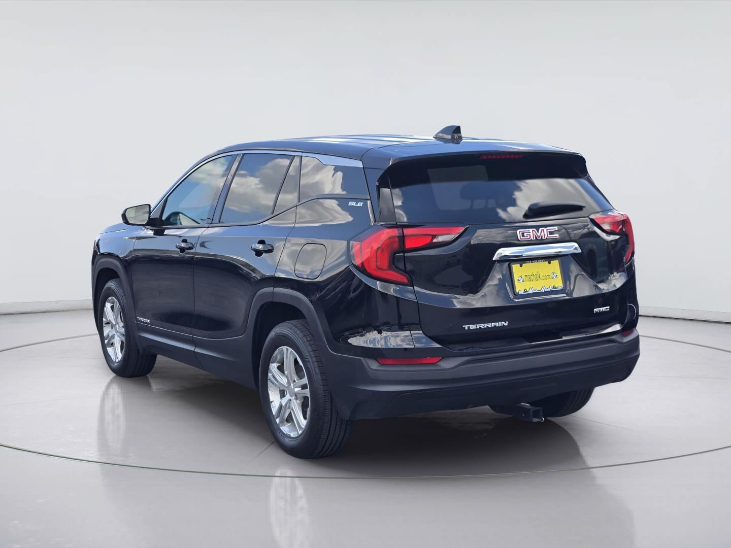 Used 2019 GMC Terrain SLE AWD/4WD image 6