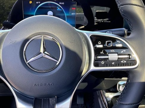 Certified 2021 Mercedes-Benz CLA 250 4MATIC image 21