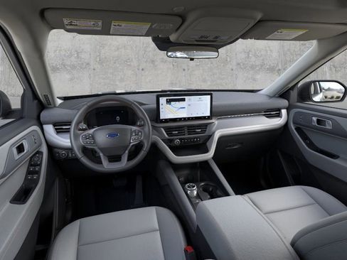 New 2026 Ford Explorer Active w/ Active Comfort Package image 9