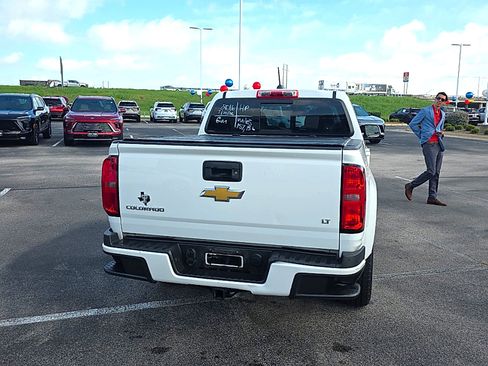 Used 2016 Chevrolet Colorado LT w/ LT Convenience Package RWD image 8