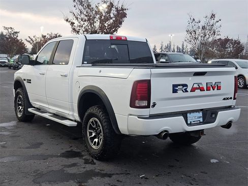 Used 2018 RAM 1500 Sport image 4