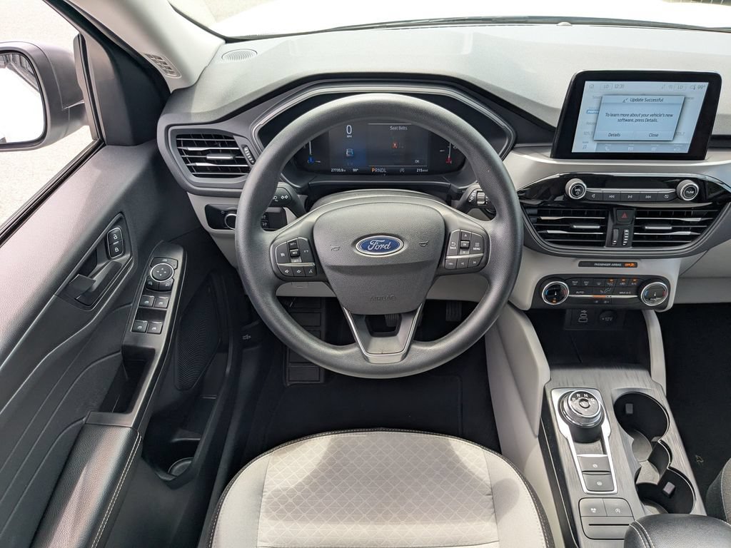 Used 2025 Ford Escape Active FWD image 18