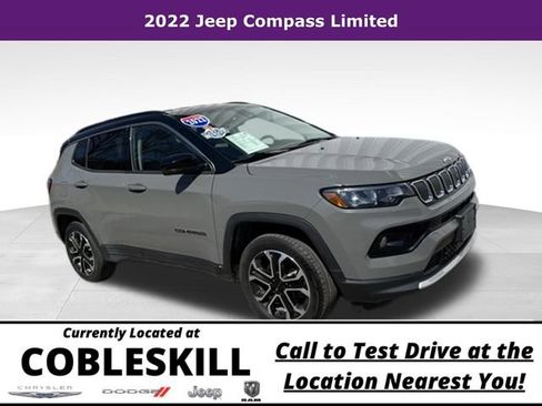Used 2022 Jeep Compass Limited AWD/4WD image 1