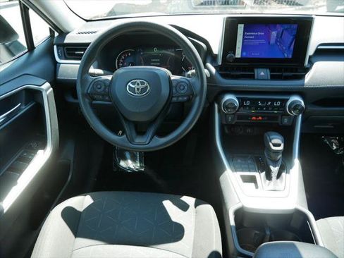 Certified 2025 Toyota RAV4 XLE AWD/4WD image 12