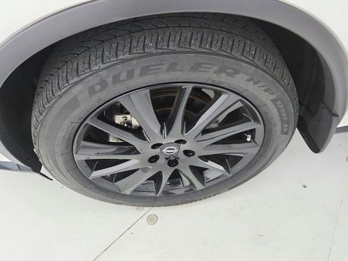 Certified 2024 Nissan Murano SV w/ SV Midnight Edition Package AWD/4WD image 36