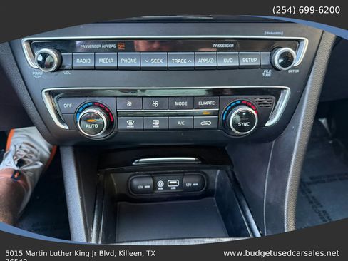 Used 2017 Kia Optima EX FWD image 20
