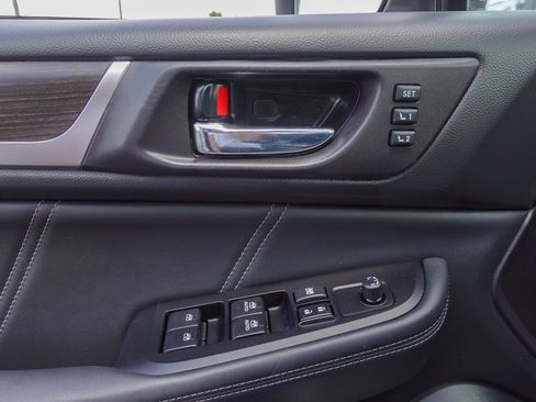 Used 2019 Subaru Legacy 2.5i Limited w/ Popular Package #2A AWD/4WD image 11