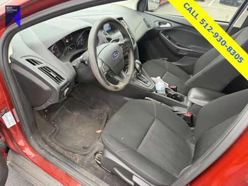 Used 2018 Ford Focus SE image 9