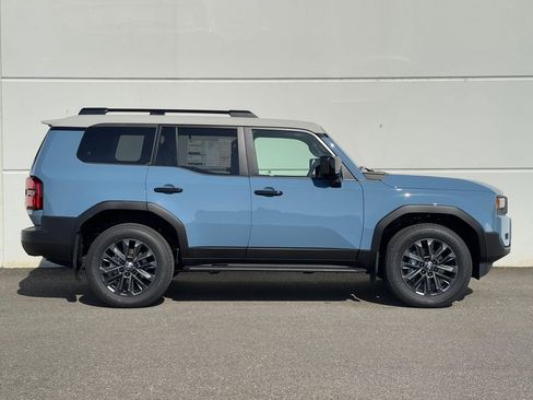 New 2026 Toyota Land Cruiser AWD/4WD image 8