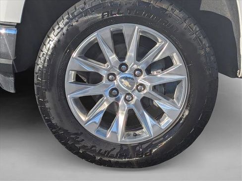 Used 2022 Chevrolet Silverado 1500 LTZ w/ LTZ Premium Package image 20