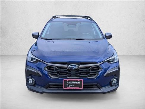 Used 2024 Subaru Crosstrek 2.5i Limited AWD/4WD image 2