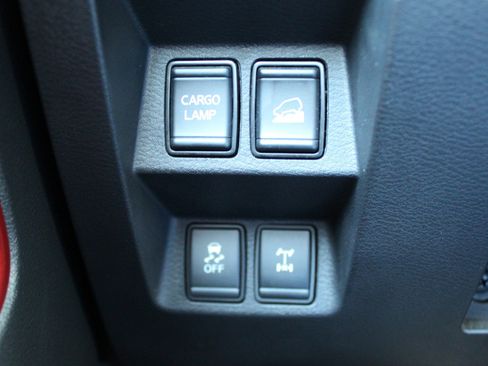 Used 2023 Nissan Frontier PRO-4X image 35