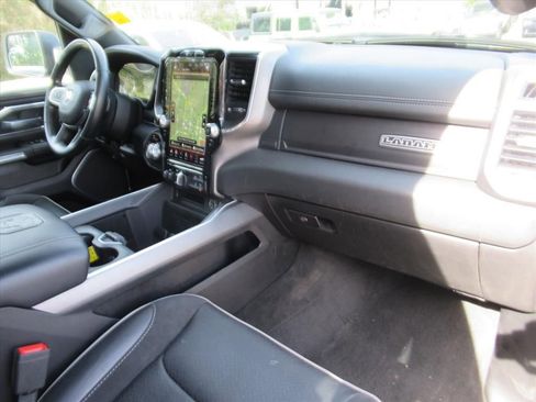 Used 2021 RAM 1500 Laramie image 11