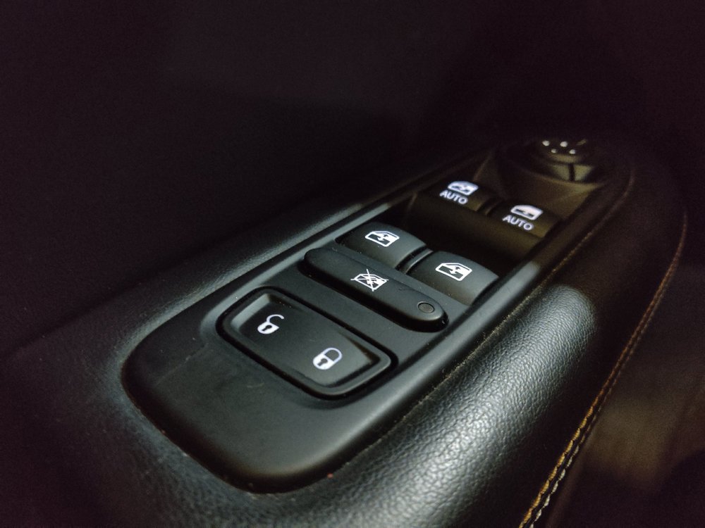 Used 2019 Jeep Compass Latitude AWD/4WD image 27