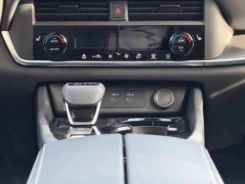 New 2026 Nissan Rogue SV w/ Cold Weather Package FWD image 24
