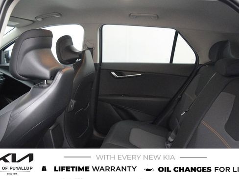 New 2026 Kia Niro LX FWD image 12