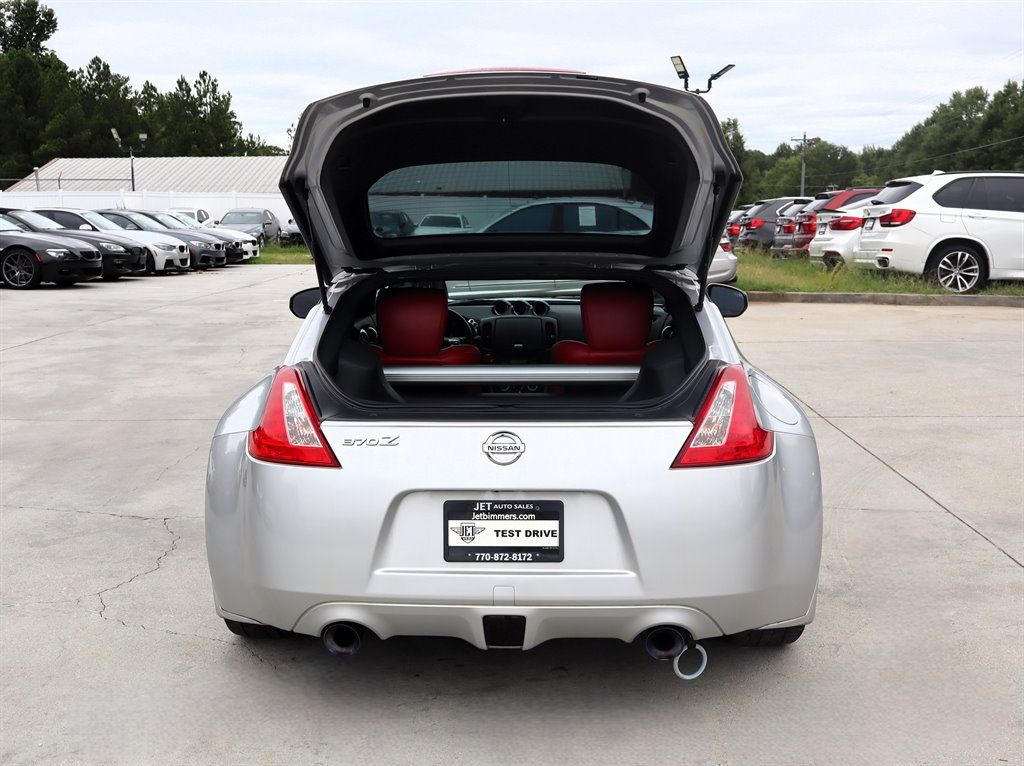 Used 2012 Nissan 370Z Coupe RWD image 30
