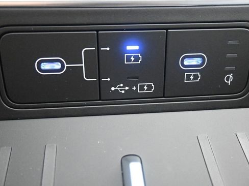 Used 2025 Hyundai Santa Fe XRT w/ Tow & Go Package image 21