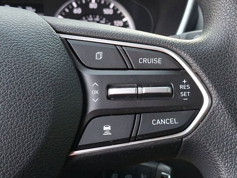 Used 2020 Hyundai Santa Fe SE AWD/4WD image 24