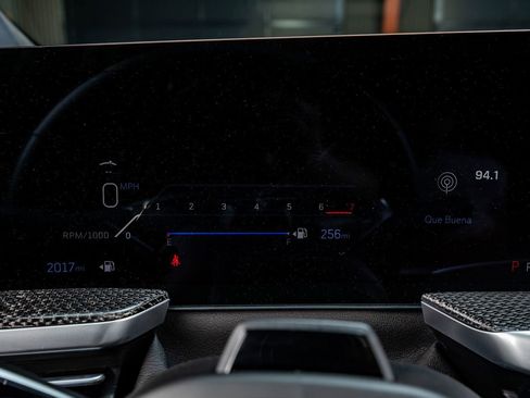 Used 2025 Cadillac Escalade V w/ LPO, ONYX Package image 16