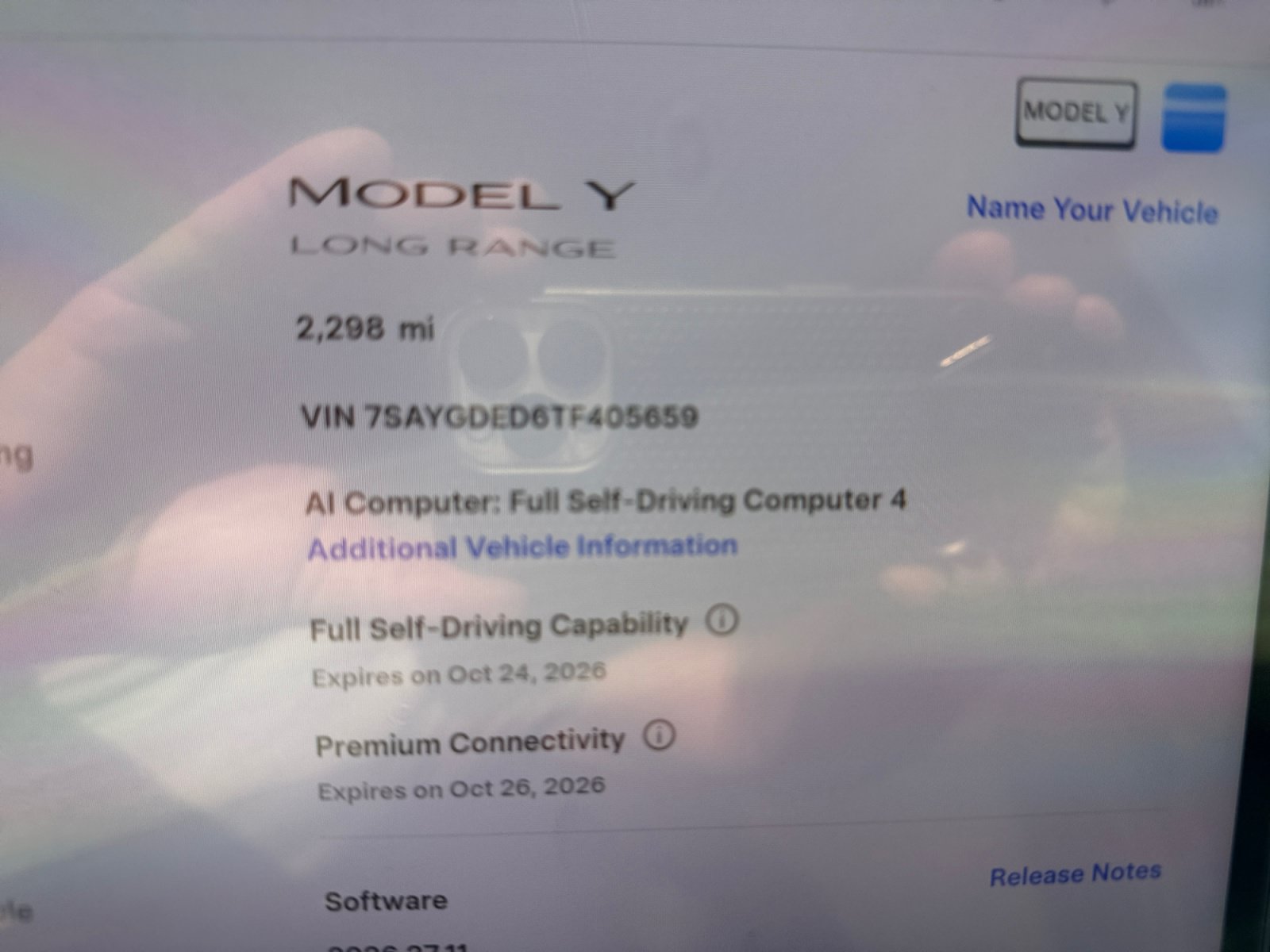 Used 2026 Tesla Model Y 2WD image 11