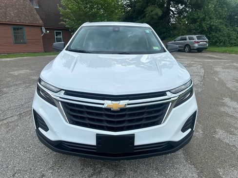 Used 2023 Chevrolet Equinox LS w/ LS Convenience Package AWD/4WD image 8