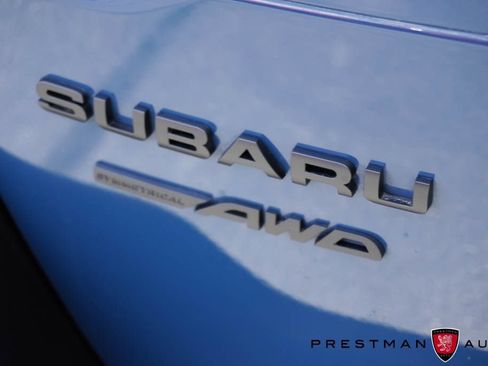 Used 2025 Subaru Outback Wilderness AWD/4WD image 5