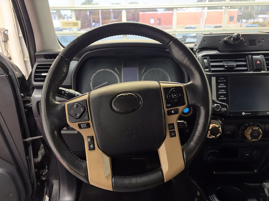Used 2023 Toyota 4Runner TRD Off-Road Premium w/ Off Road Premium Plus Package AWD/4WD image 20